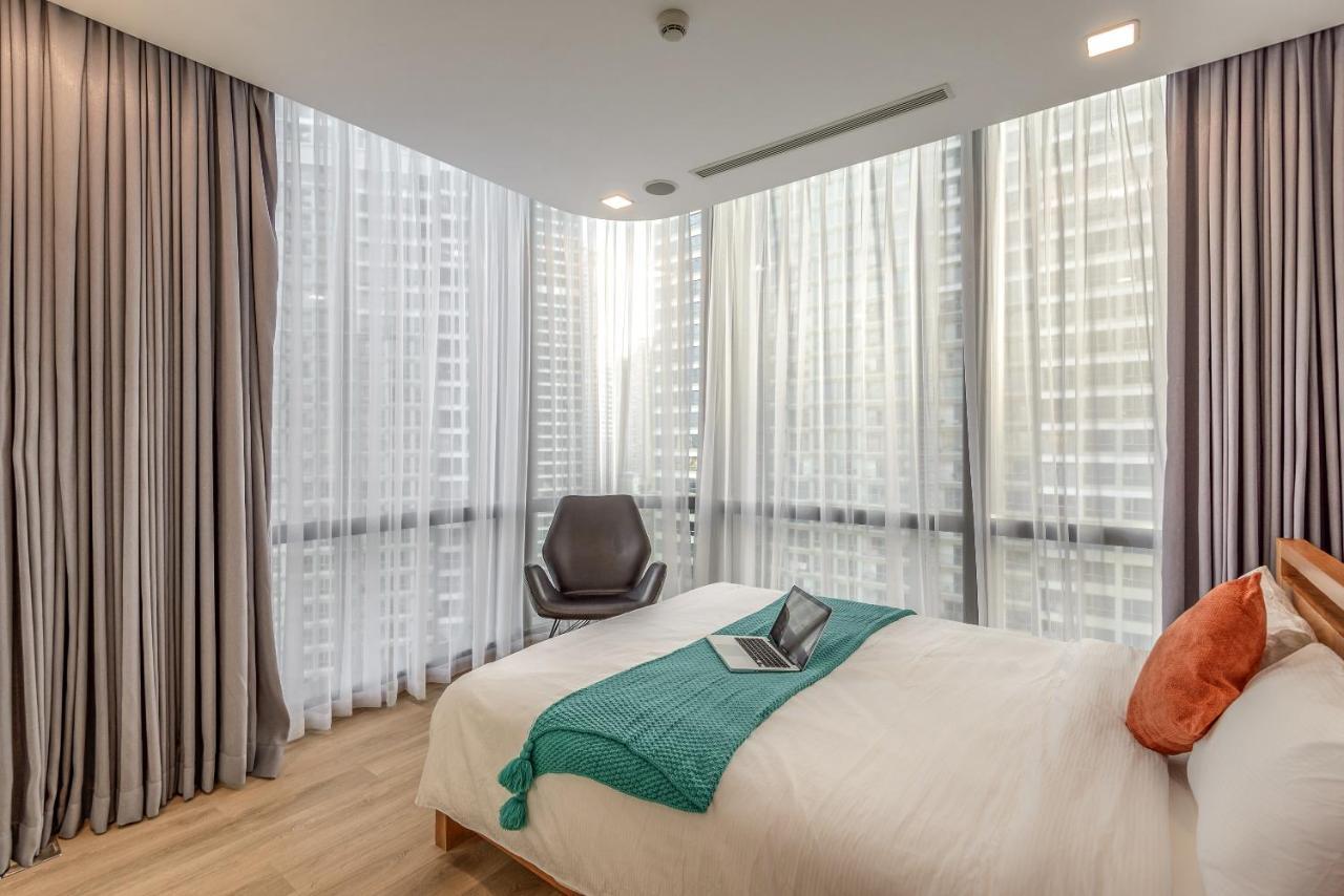 Landmark 81 - Imperial Residence Хошимин Екстериор снимка