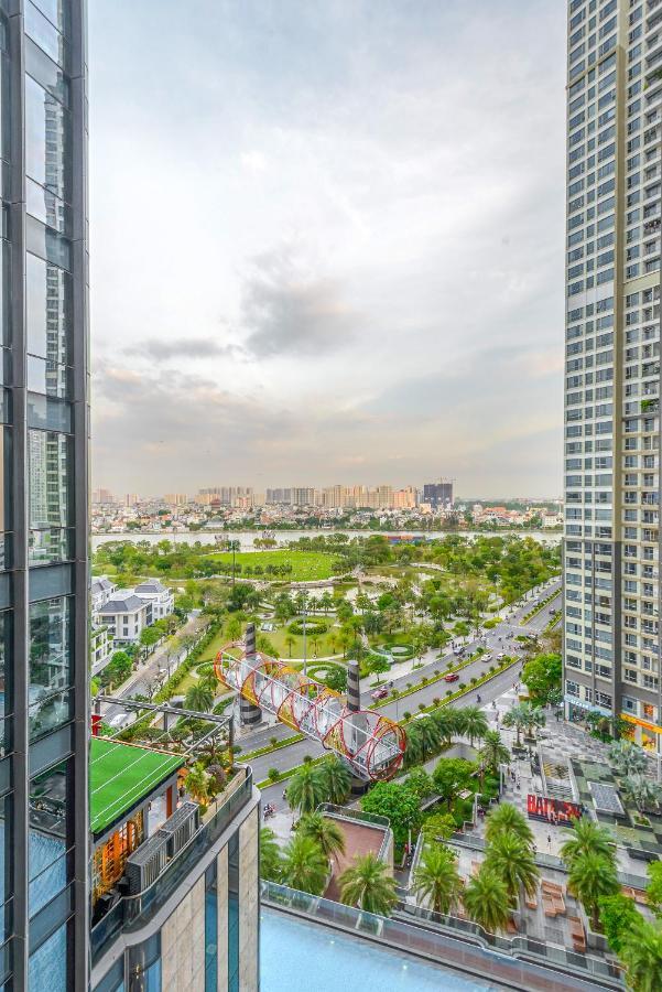 Landmark 81 - Imperial Residence Хошимин Екстериор снимка